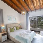 Hébergement de vacances Rosie Ayía Nápa